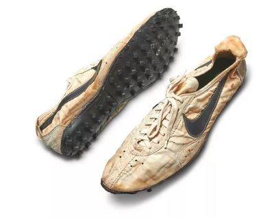 神秘买家豪掷300万，一双47年历史的Nike鞋刷新纪录