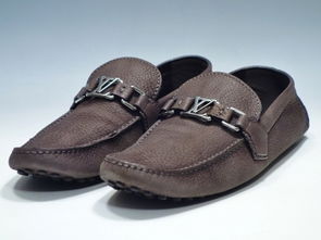 日本鞋履购物全攻略 代购、新品价格、二手市场与热门商品